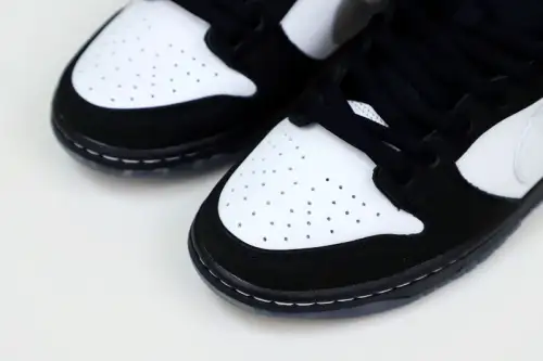 Nike Sb Dunk Low Staple Panda Pigeon (Regular Box) 