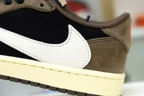 Travis Scott X Jordan Air Jordan 1Low Og Ts Sp 