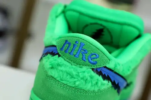 Grateful Dead X Dunk Low Sb Green 