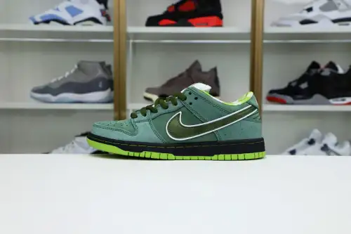 Concepts X Nike Sb Dunk Low Green Lobster 