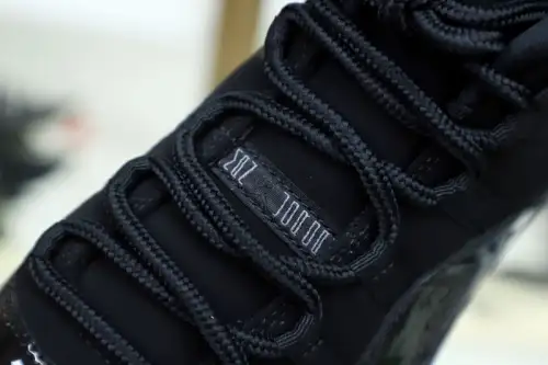 Air Jordan 11 Retro 