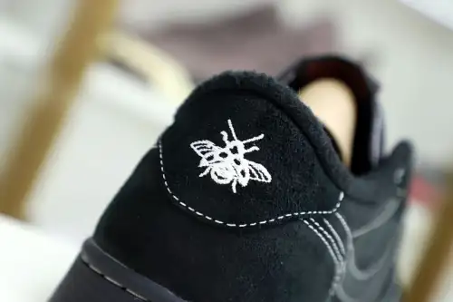 Travis Scott X Nike Air Jordan 1 Low Og “Black Phantom” 