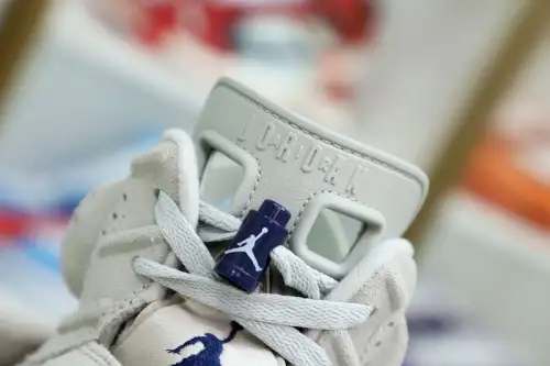 Air Jordan 6 “Georgetown” 