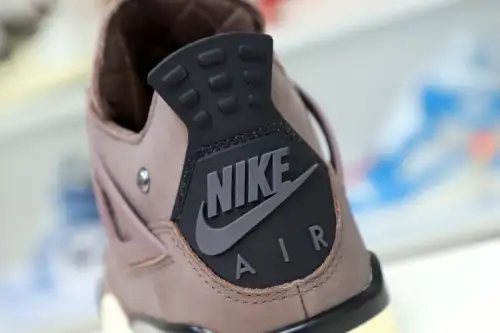 Air Jordan 4 Am 