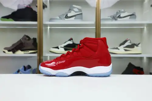 Jordan 11 Retro Win Like 96 378037-623 