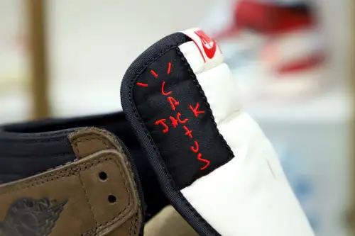 Travis Scott X Air Jordan 1 Retro High Og 
