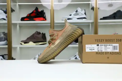 Yeezy Boost 350 V2 