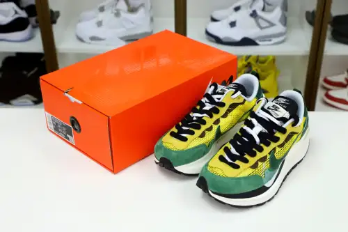 Sacai X Vaporwaffle 