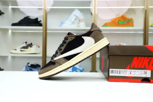 Travis Scott X Jordan Air Jordan 1Low Og Ts Sp 
