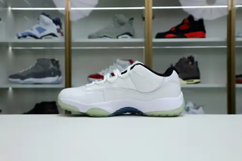 Air Jordan 11 Retro Low Legend Blue 