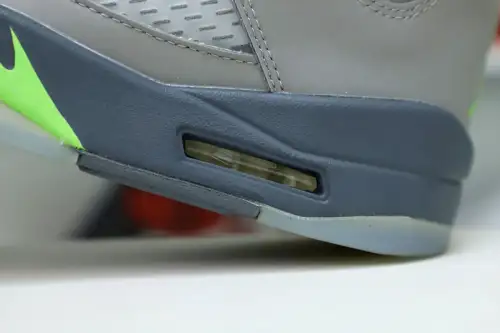 Air Jordan 5 Retro 