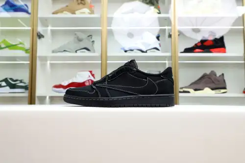 Travis Scott X Nike Air Jordan 1 Low Og “Black Phantom” 