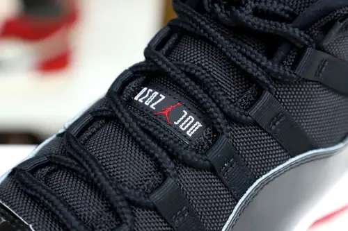 Air Jordan 11 Retro 