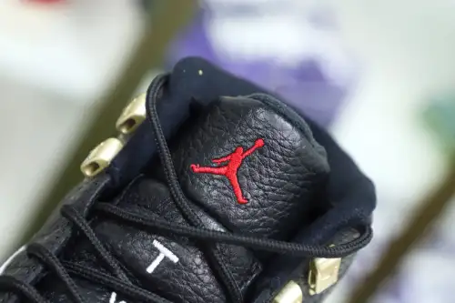 Air Jordan 12 Retro Playoffs 2022 