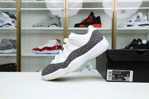 Air Jordan 11 
