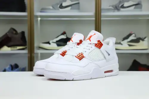 Jordan Air Jordan 4 Retro“Orange Metallic 