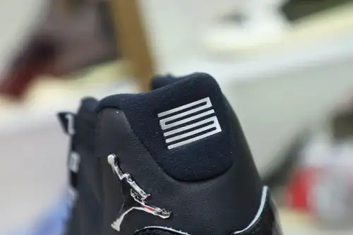 Air Jordan 11 Retro