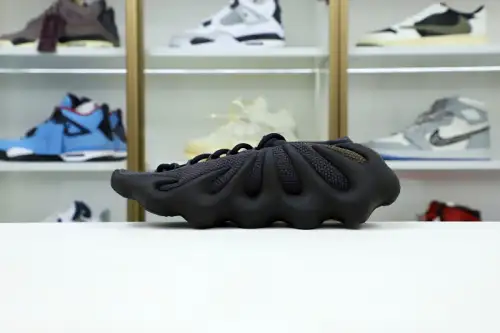 Yeezy 450 