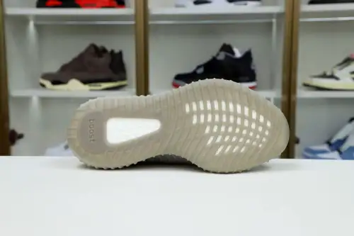 Yeezy Boost 350 V2 “Tail 