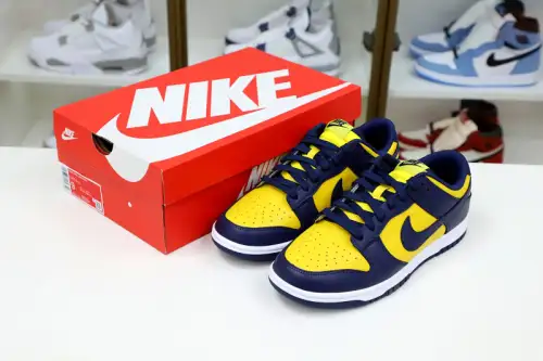 Dunk Low 