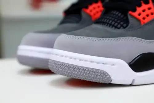 Air Jordan 4 Infrared 