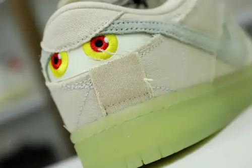 Nike Sb Dunk Low Mummy 