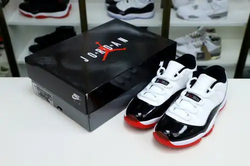 Air Jordan 11 Low White Bred C2424