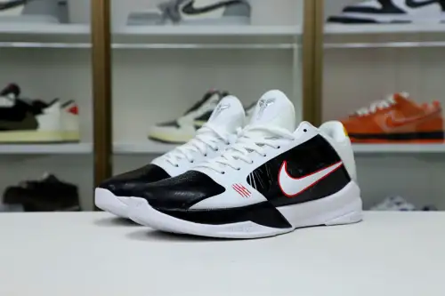 Nike Zoom Kobe 5 Bruce Lee Alt 