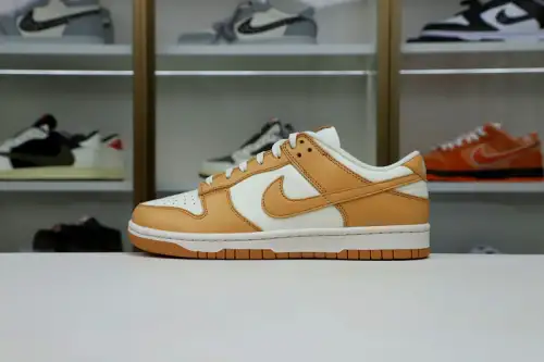 Wmns Dunk Low 