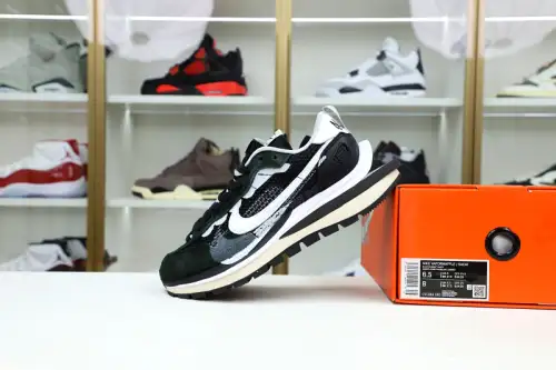 Sacai X Vaporwaffle 