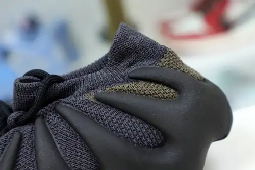 Yeezy 450 