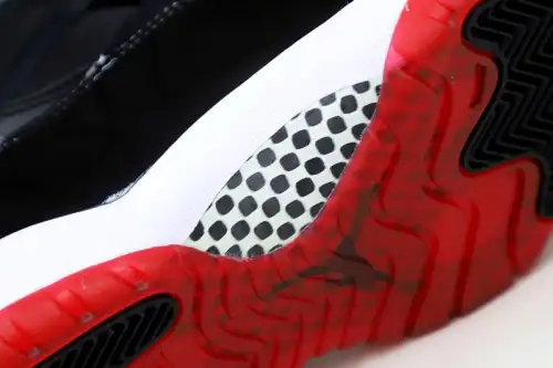 Air Jordan 11 Retro 