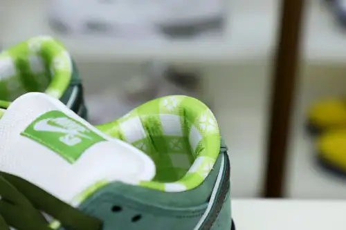 Concepts X Nike Sb Dunk Low Green Lobster 