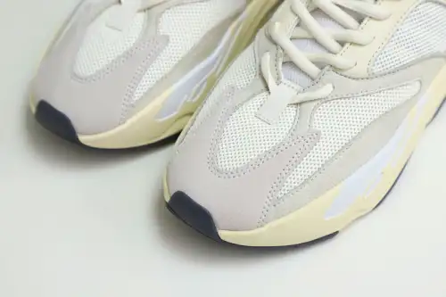 Yeezy Boost 700 