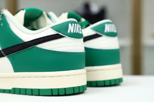Nike Dunk Low Retro Se Lottery Jackpot 