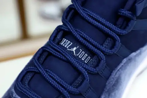 Air Jordan 11 Retro Midnight Navy 