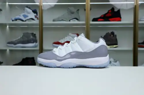 Air Jordan 11 Retro Low 