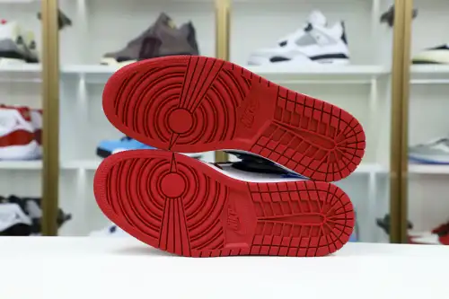 Air Jordan 1 Retro High Og 