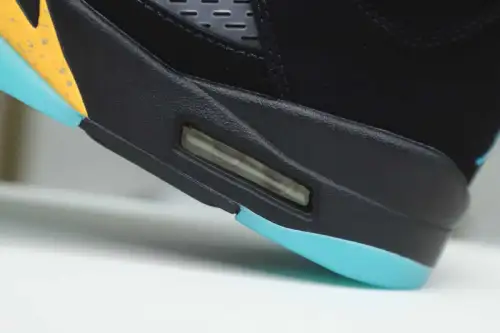 Air Jordan 5 
