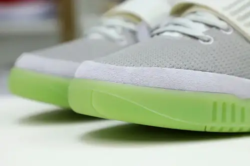 Nike Air Yeezy 2 Nrg Kanye West 