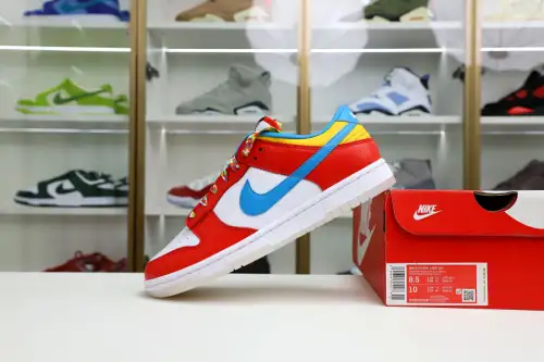 Nike Dunk Qs 