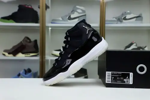 Air Jordan 11 Retro