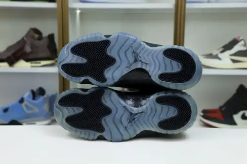 Air Jordan 11 Retro 