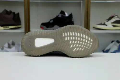 Yeezy Boost 350 Beluga Reflectiv 