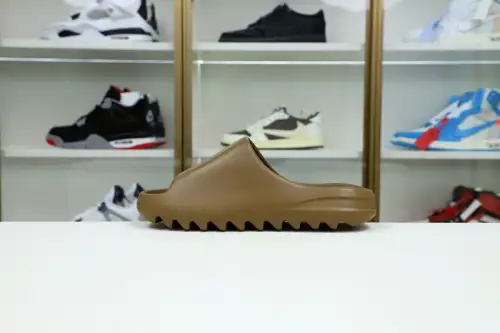 Yeezy Slides G55492 