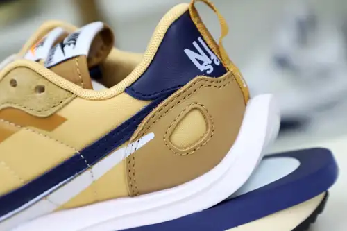 Sacai X Vaporwaffle 