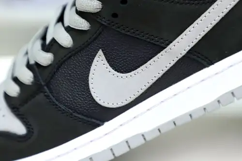 Dunk Sb 「 Shadow」 