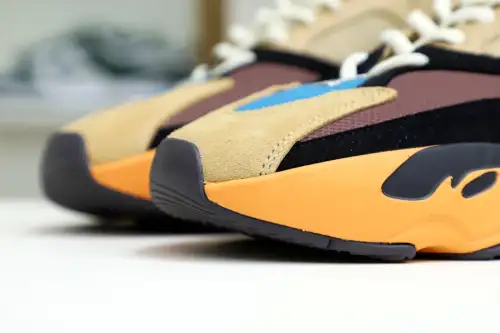 Yeezy Boost 700 