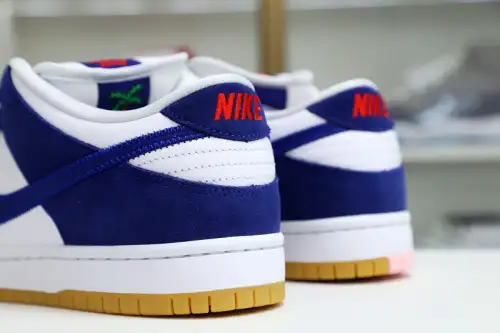 Nike Dunk Low Pro Prm 