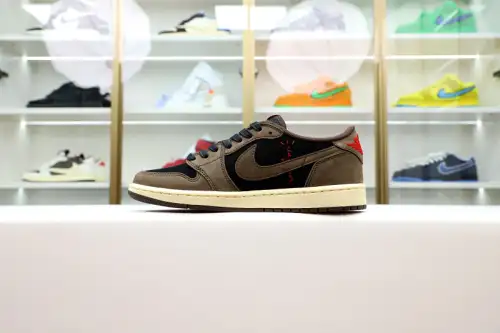 Travis Scott X Jordan Air Jordan 1Low Og Ts Sp 